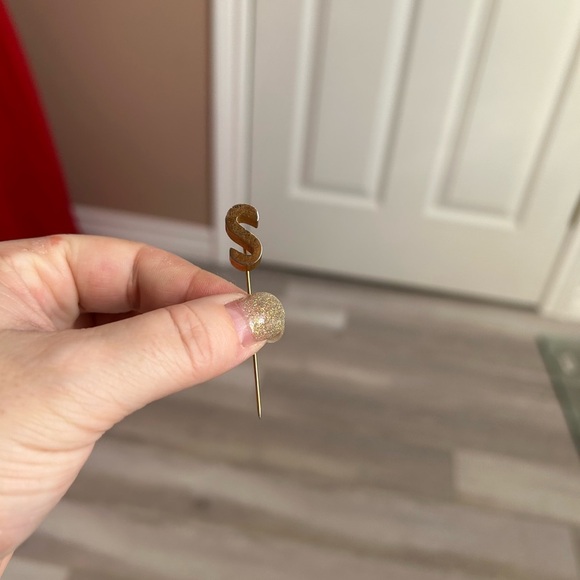 5/$25 Men boutonnière for wedding initial S, scarf pin 🤵 - Picture 3 of 6